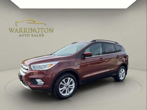 Red 2018 Ford Escape SEL