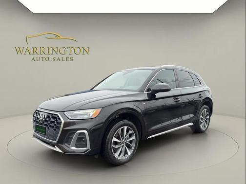 2022 Audi Q5 45 S line Premium Plus