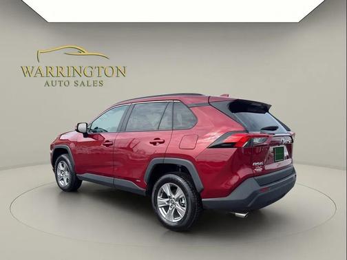 2024 Toyota RAV4 Hybrid XLE