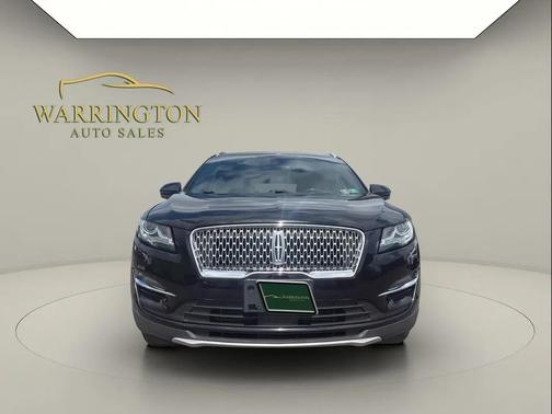 Infinite Black Metallic 2019 Lincoln MKC Select