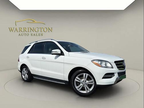 White 2015 Mercedes-Benz M-Class 4MATIC
