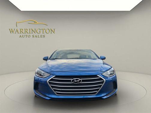 2018 Hyundai ELANTRA SE