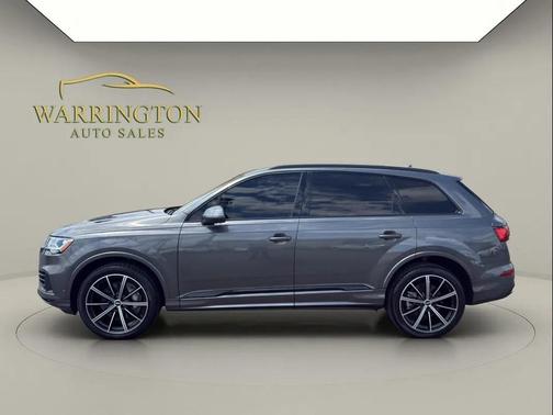 Samurai Gray Metallic 2021 Audi Q7 55 Premium Plus
