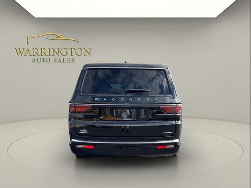 Diamond Black Crystal Pearlcoat 2023 Jeep Wagoneer Series III 4x4