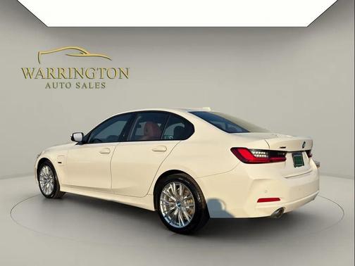 Alpine White 2023 BMW 330e xDrive