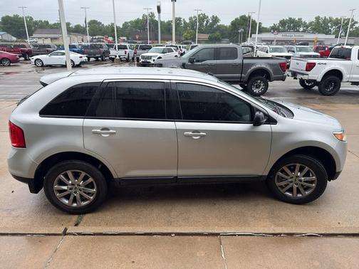 Ingot Silver Metallic 2014 Ford Edge SEL