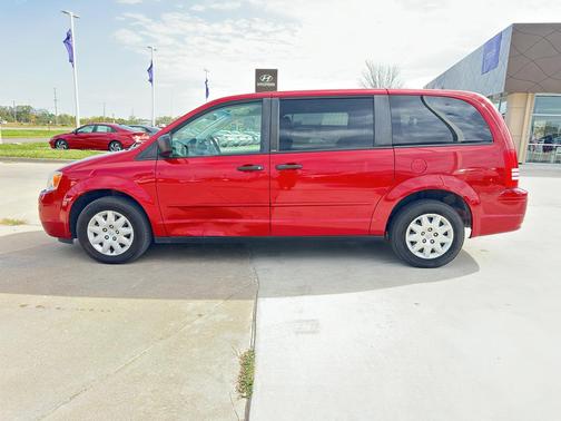 2008 Chrysler Town & Country LX