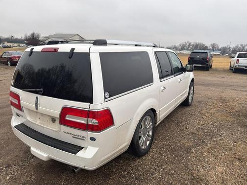 2012 Lincoln Navigator L