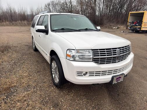 2012 Lincoln Navigator L