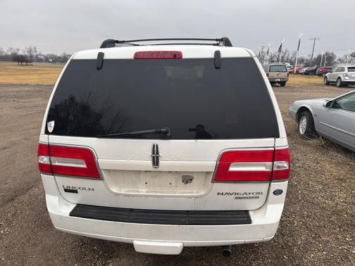 2012 Lincoln Navigator L