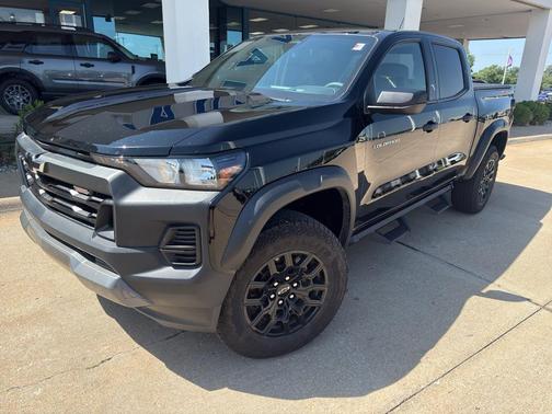 Black 2024 Chevrolet Colorado Trail Boss