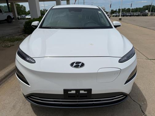 Lunar White 2023 Hyundai KONA EV SE