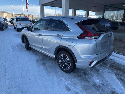 2024 Mitsubishi Eclipse Cross SEL