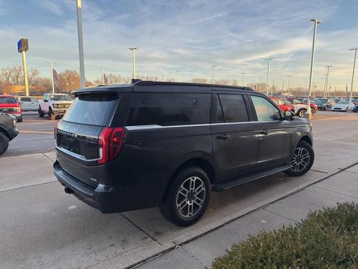 2025 Ford Expedition Max Active