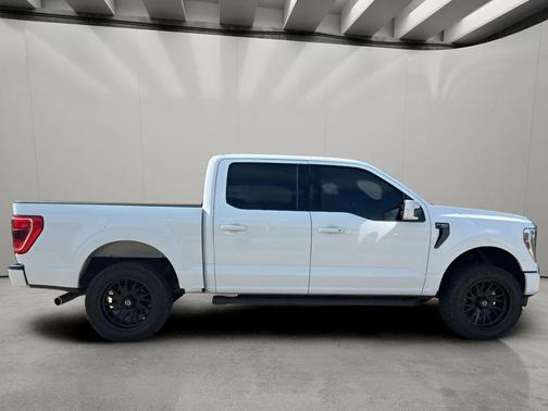 Star White 2023 Ford F-150 Lariat