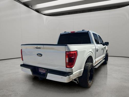 Star White 2023 Ford F-150 Lariat