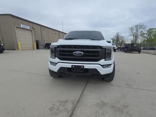 Star White 2023 Ford F-150 Lariat