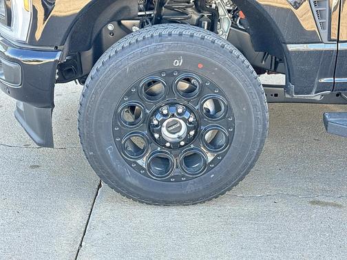 2025 Ford F-350 Lariat Super Duty