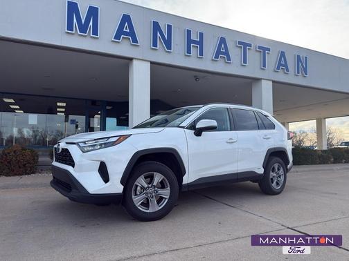 2024 Toyota RAV4 Hybrid XLE