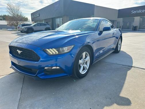 2017 Ford Mustang V6