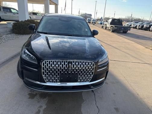 2025 Lincoln Corsair Premiere