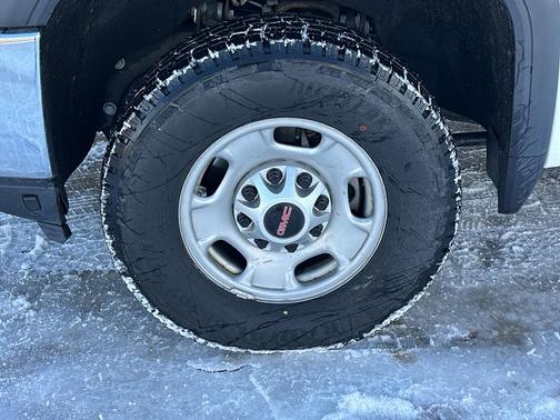 2023 GMC Sierra 2500 Pro