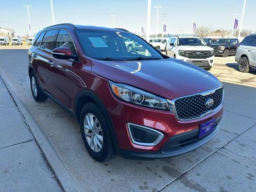 2018 Kia Sorento LX
