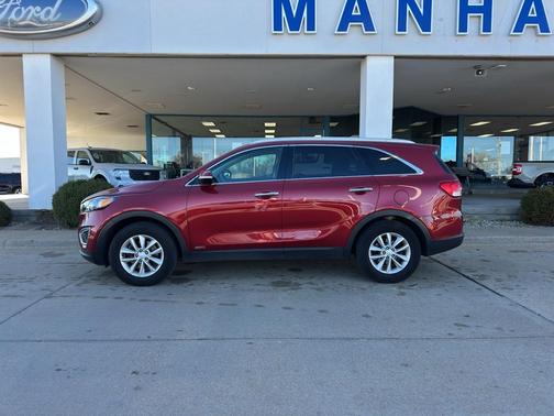 2018 Kia Sorento LX