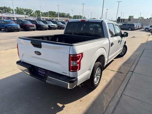 Oxford White 2019 Ford F-150 XLT