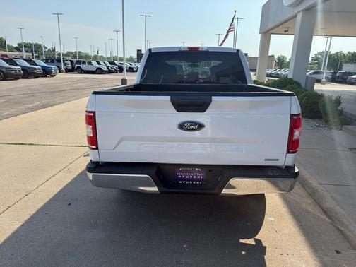 Oxford White 2019 Ford F-150 XLT