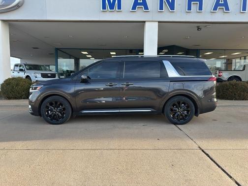 2024 Kia Carnival SX