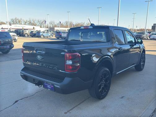 2025 Ford Maverick Lariat