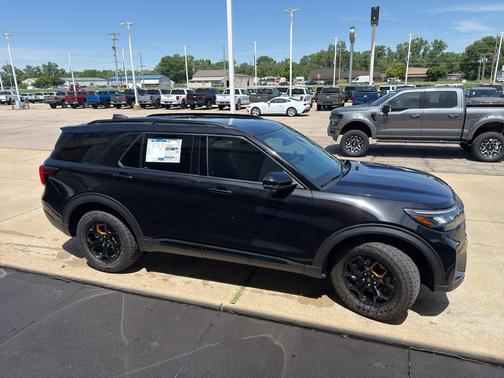 Agate Black Metallic 2026 Ford Explorer Tremor