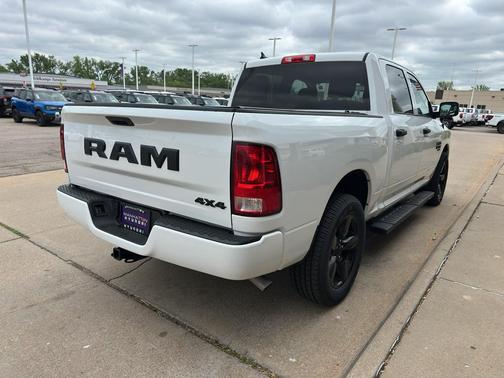 Bright White 2023 RAM 1500 Classic Tradesman