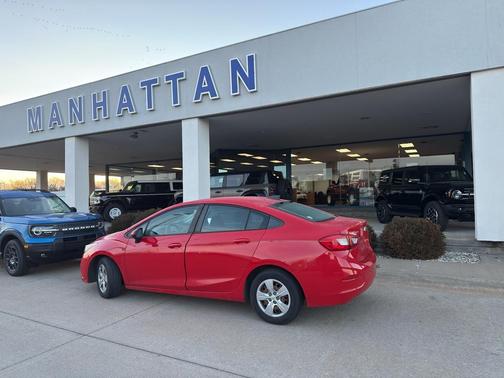 2018 Chevrolet Cruze LS