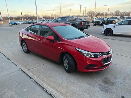 2018 Chevrolet Cruze LS