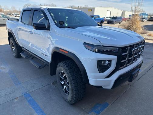 2024 GMC Canyon AT4X