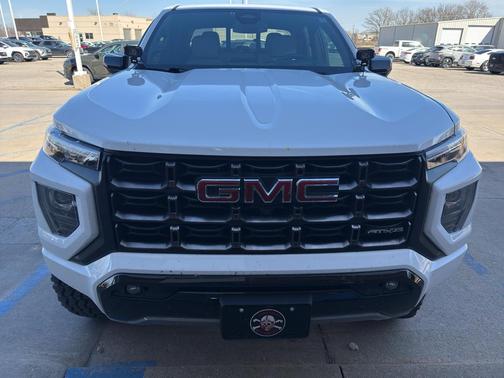 2024 GMC Canyon AT4X