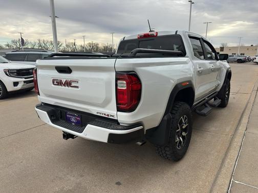 Summit White 2024 GMC Canyon AT4X