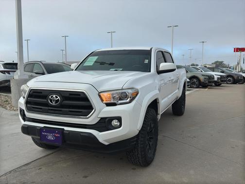 2017 Toyota Tacoma SR5
