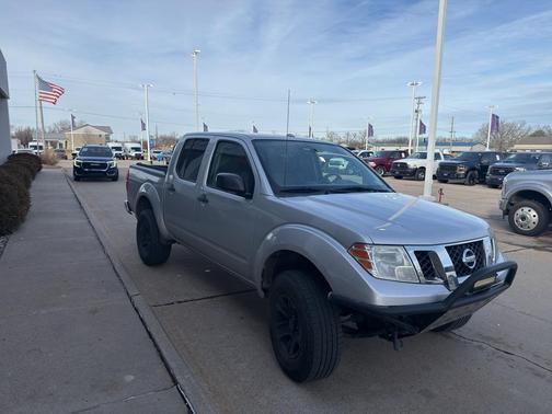 2014 Nissan Frontier SV