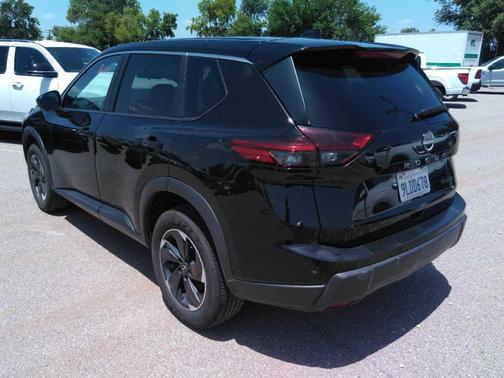 Black 2024 Nissan Rogue SV