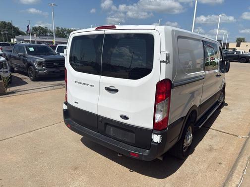 Oxford White 2024 Ford Transit-250 Base