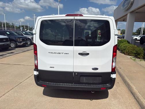 Oxford White 2024 Ford Transit-250 Base