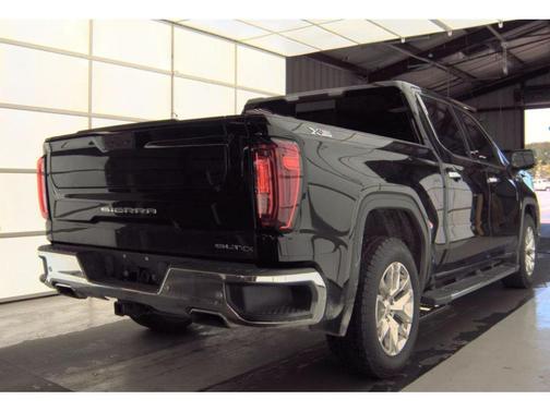 Onyx Black 2019 GMC Sierra 1500 SLT