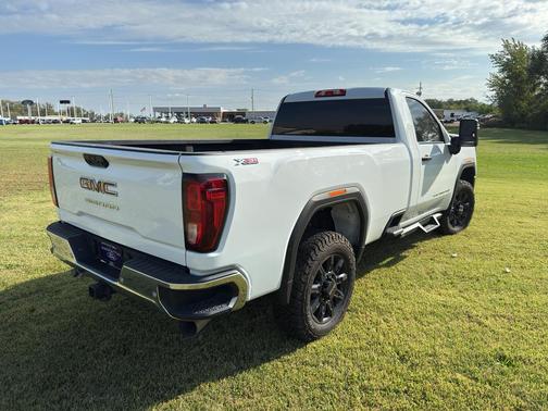 2024 GMC Sierra 3500 Pro