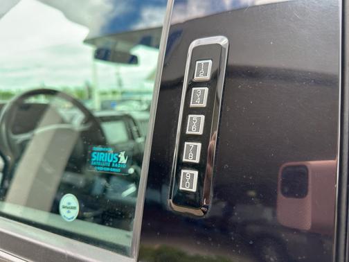 Shadow Black 2017 Ford F-150 XLT