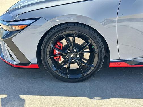 2025 Hyundai ELANTRA N Base