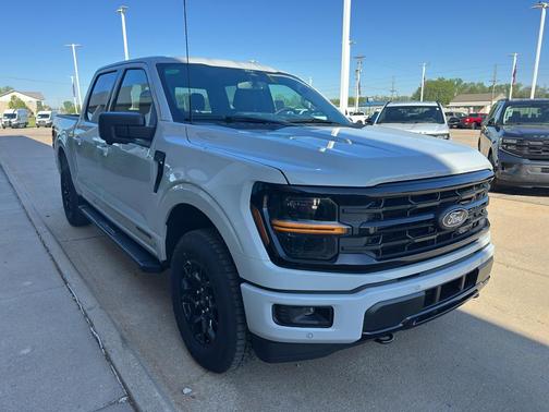 Avalanche 2026 Ford F-150 XLT
