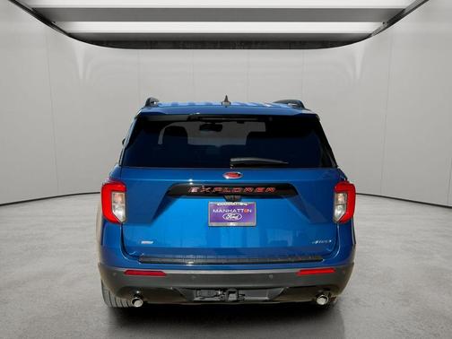 Atlas Blue Metallic 2023 Ford Explorer ST-Line